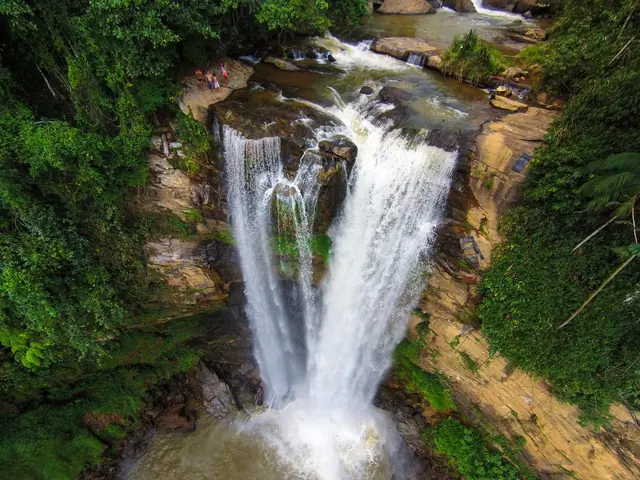 Cachoeira em Matilde, Alfredo Chaves (ES), vista do alto